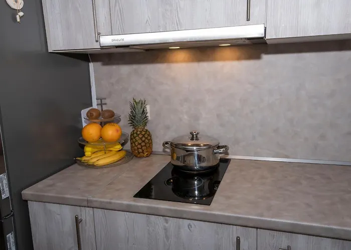 Searock Stegna Αρχάγγελος